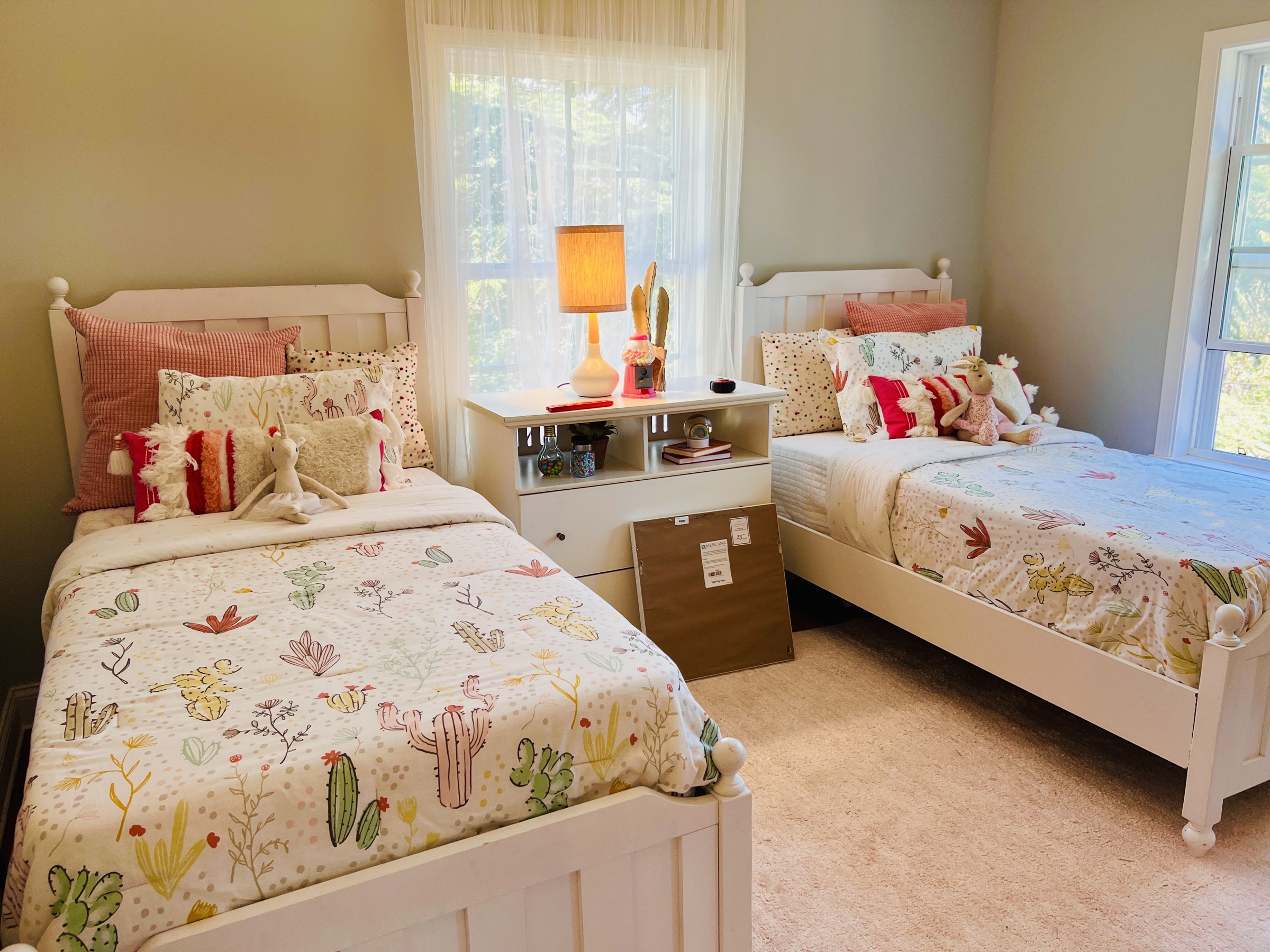 Bedrooms, image 9